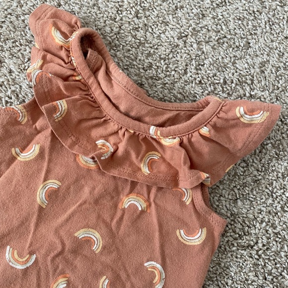 Grayson Mini baby girls rainbow ruffle bodysuit size 0-3 months - Picture 7 of 7